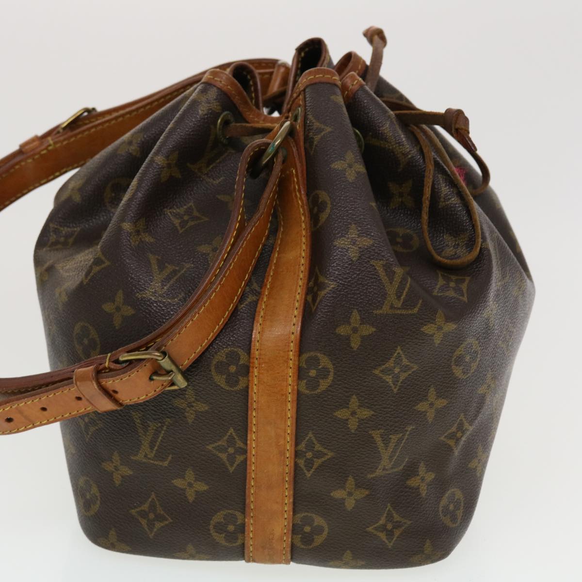 LOUIS VUITTON Monogram Petit Noe Shoulder Bag M42226 LV 44445