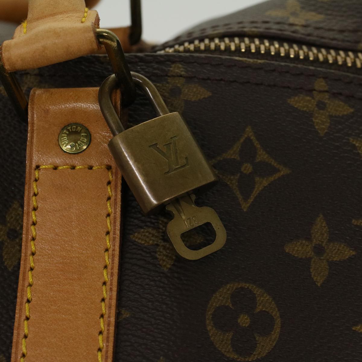 LOUIS VUITTON Monogram Keepall 60 Boston Bag M41422 LV 44460