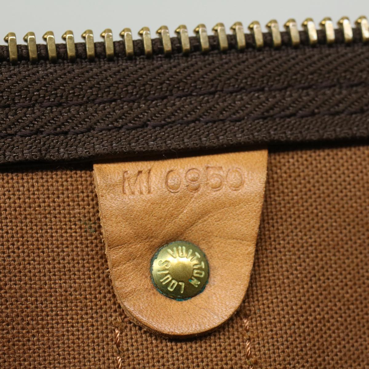 LOUIS VUITTON Monogram Keepall 60 Boston Bag M41422 LV 44460