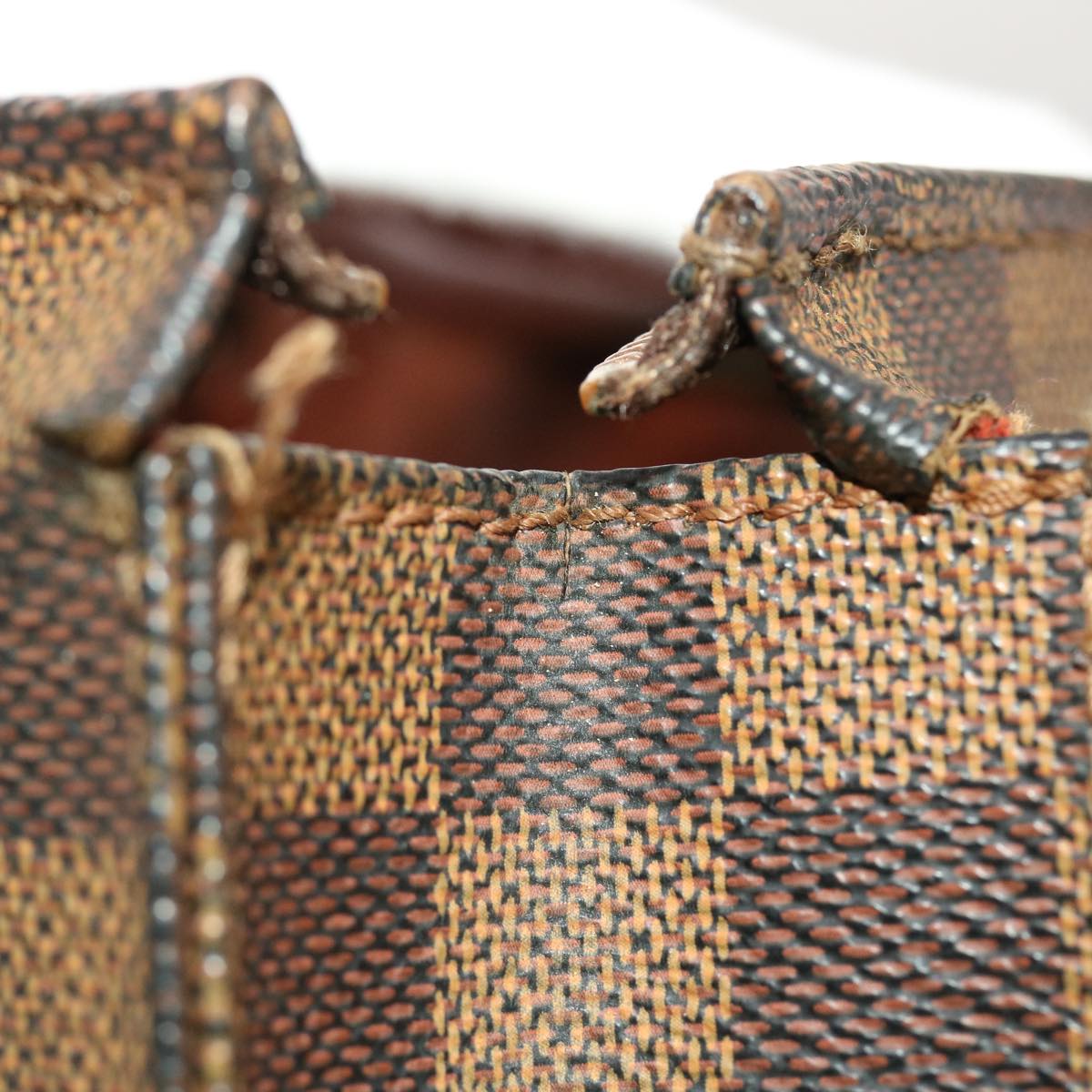 LOUIS VUITTON Damier Ebene Poche Toilette 26 Pouch N47543 LV 44485