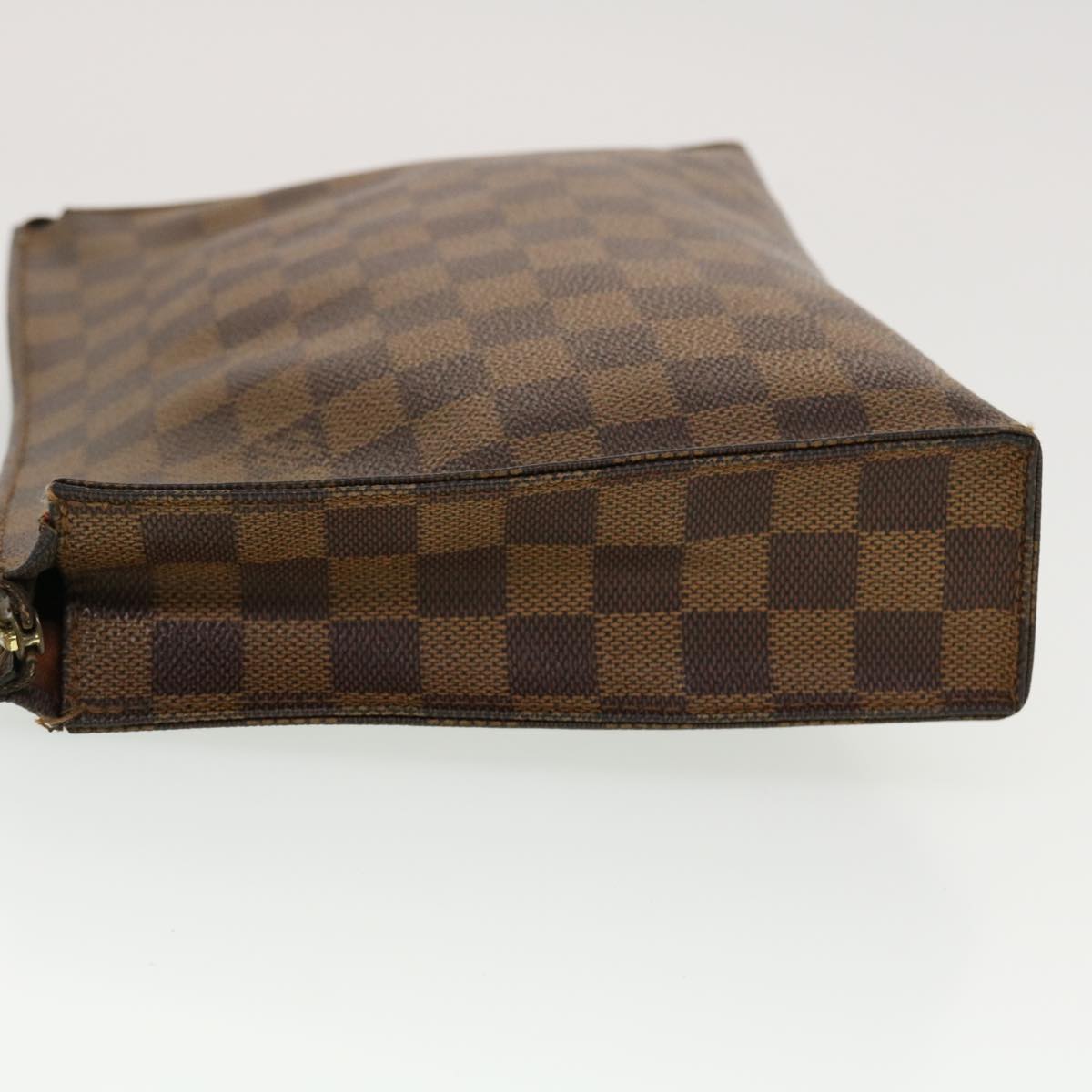 LOUIS VUITTON Damier Ebene Poche Toilette 26 Pouch N47543 LV 44485