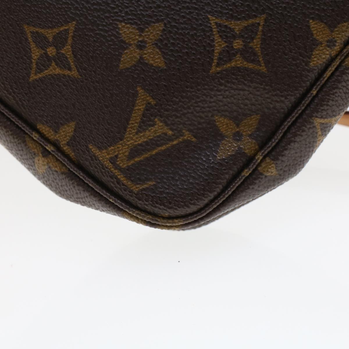 LOUIS VUITTON Monogram Pochette Accessoires Pouch M51980 LV 44496