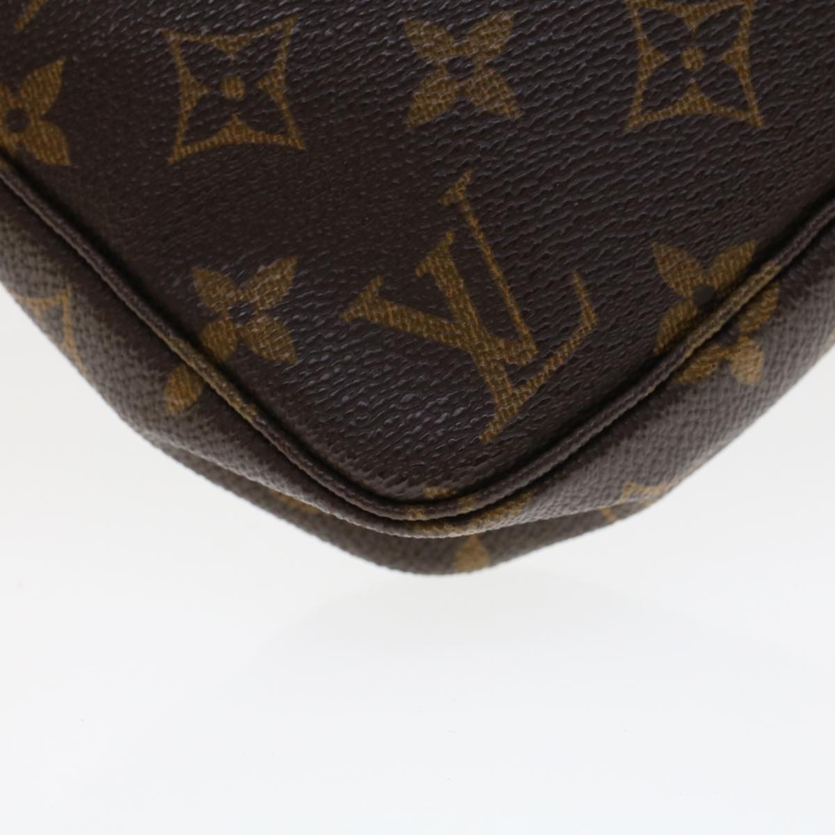 LOUIS VUITTON Monogram Pochette Accessoires Pouch M51980 LV 44496