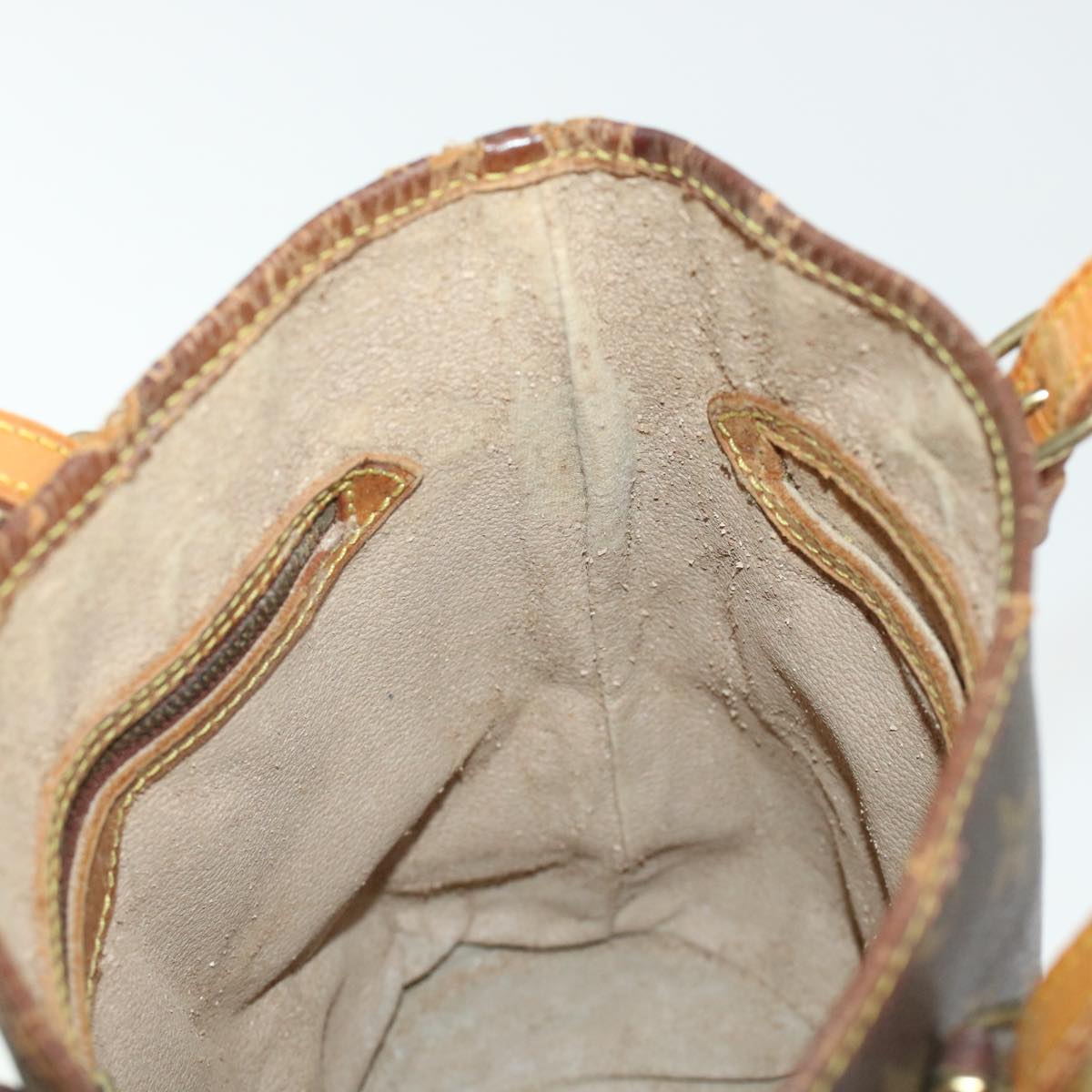 LOUIS VUITTON Monogram Bucket PM Shoulder Bag M42238 LV 44501