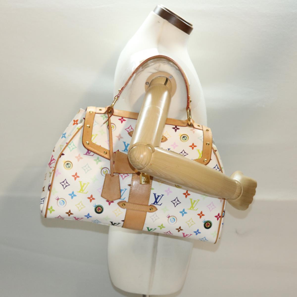 LOUIS VUITTON I love Monogram Sac Retro GM Hand Bag White M92053 LV 44514