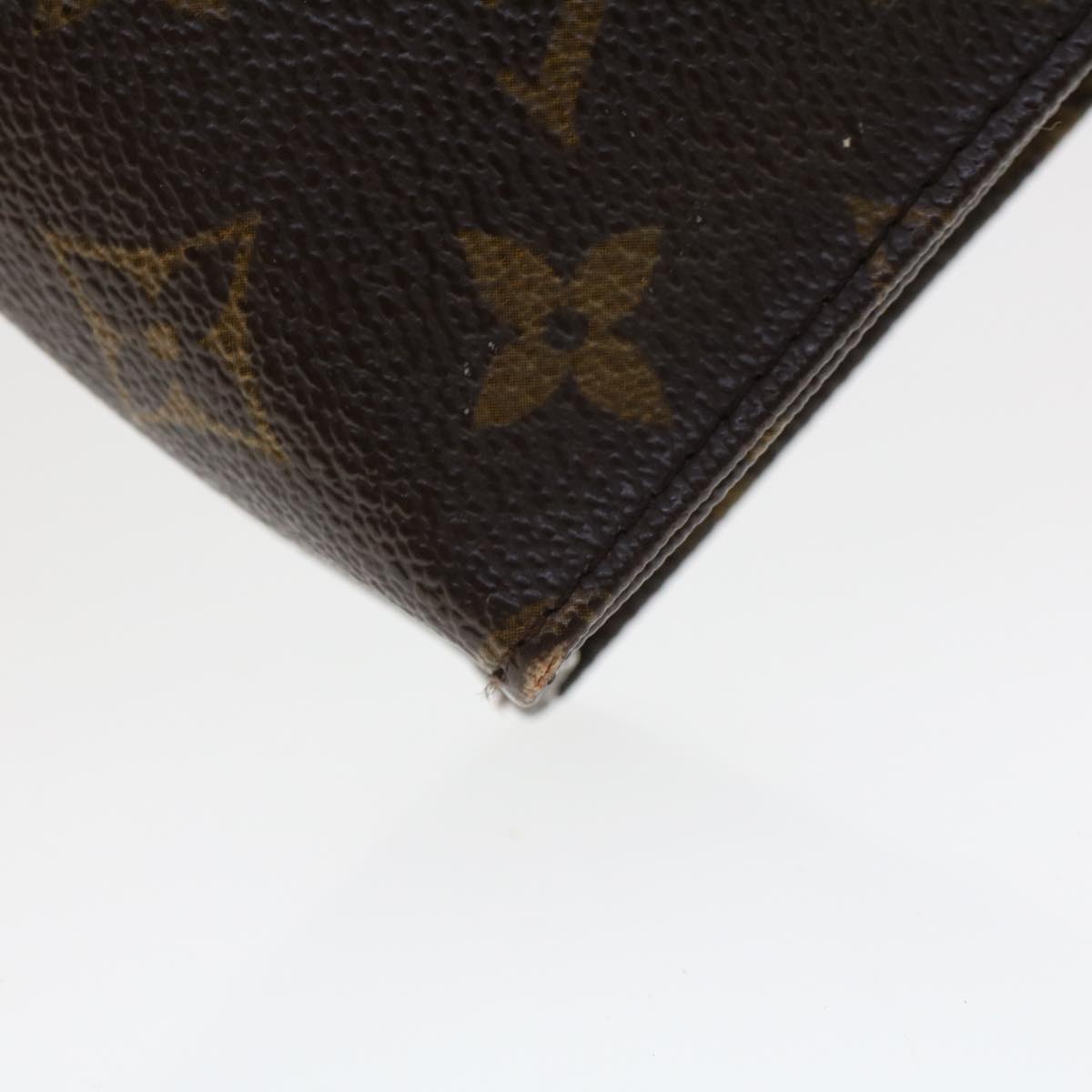 LOUIS VUITTON Monogram Poche Toilette 15 Pouch M47546 LV 44533