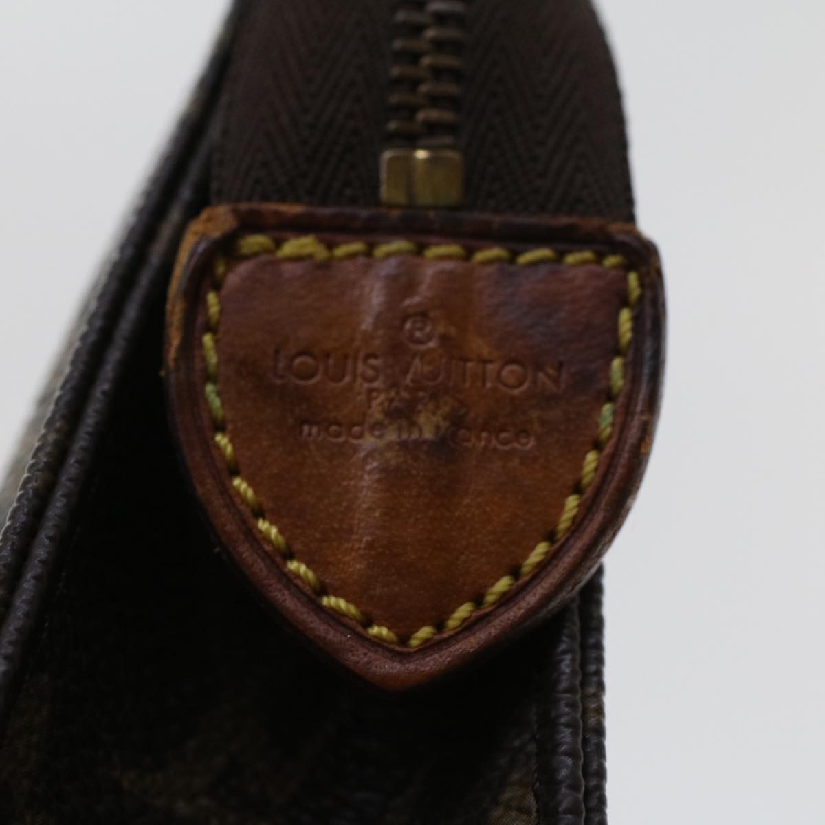 LOUIS VUITTON Monogram Poche Toilette 15 Pouch M47546 LV 44533