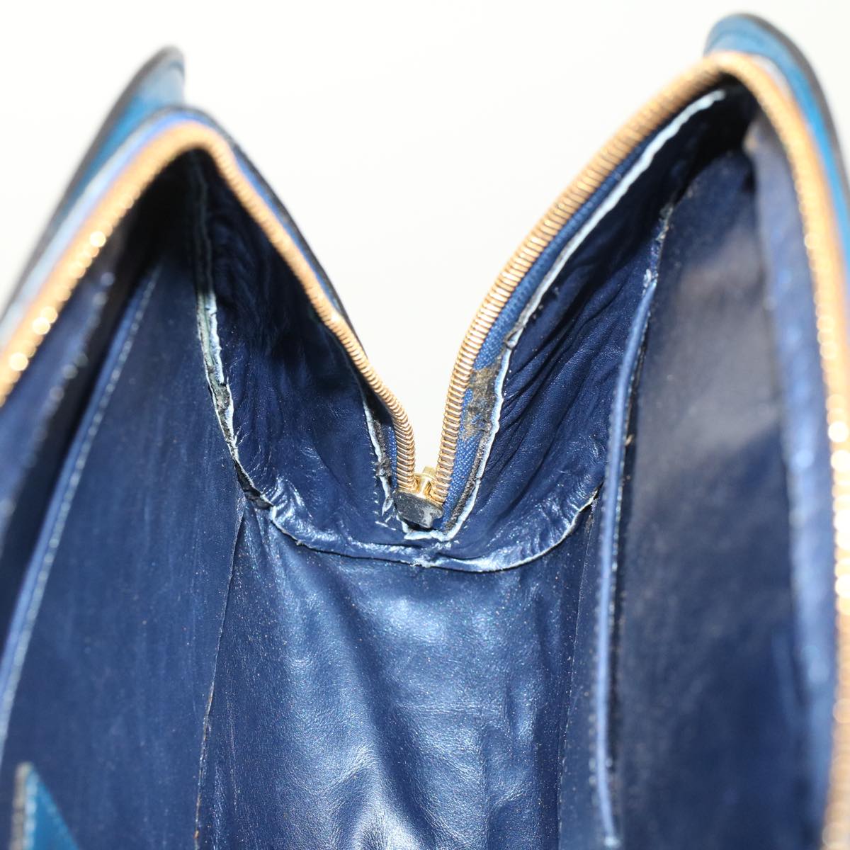 LOUIS VUITTON Epi Dauphine GM Clutch Bag Blue M48435 LV 44560