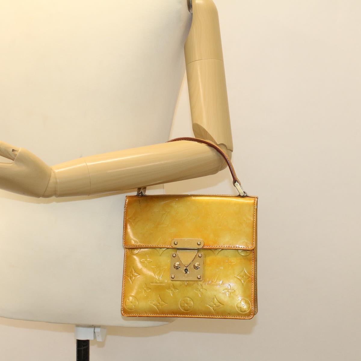 LOUIS VUITTON Monogram Vernis Spring Street Hand Bag Gris M91029 LV 44564