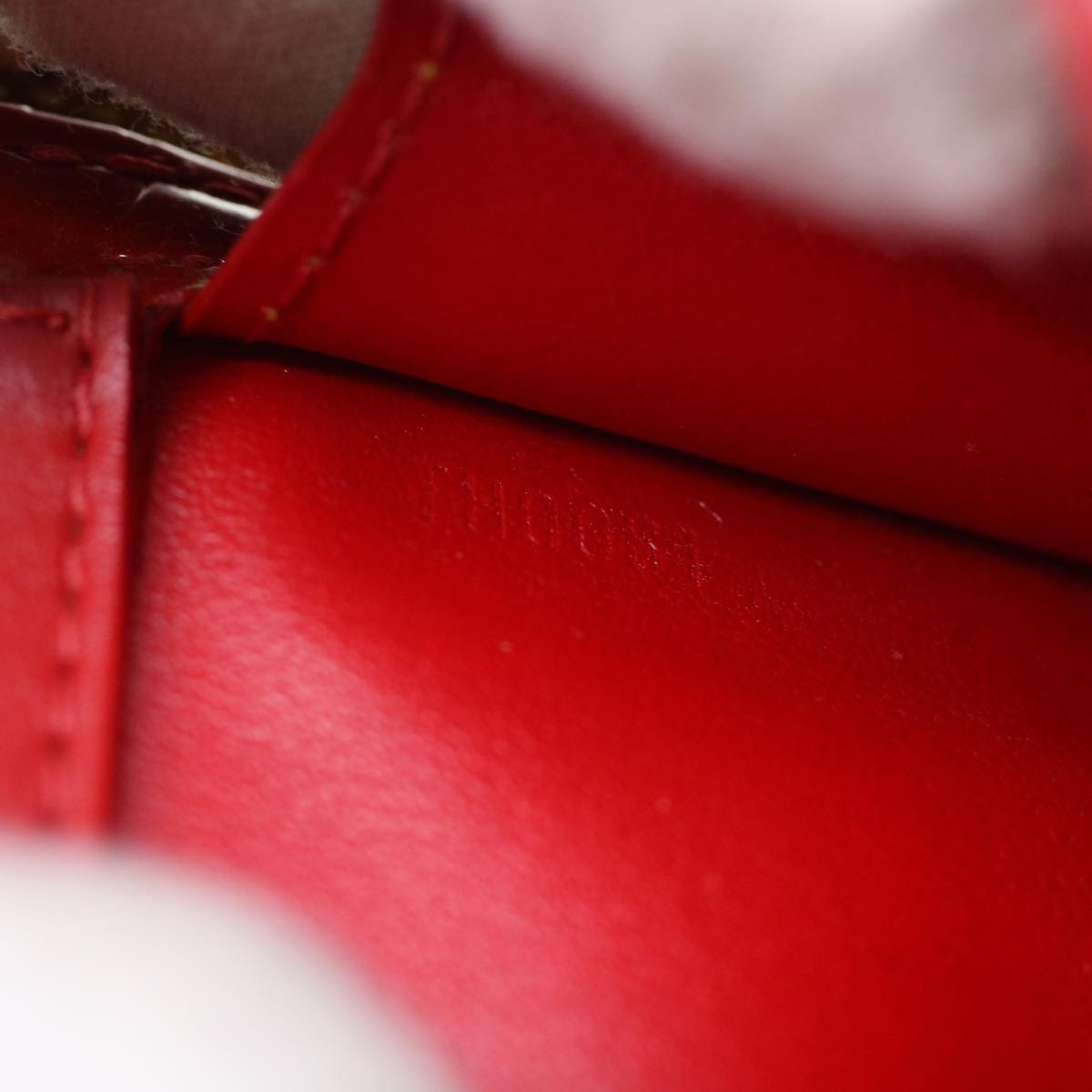 LOUIS VUITTON Monogram Vernis Motto Accessory Pouch Red M91137 LV 44602