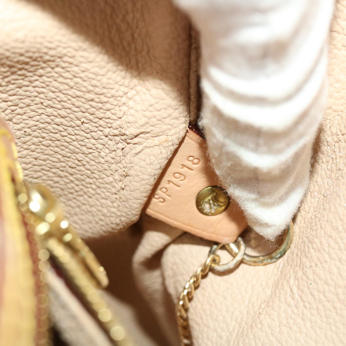 LOUIS VUITTON Monogram Bucket GM Shoulder Bag M42236 LV 44613