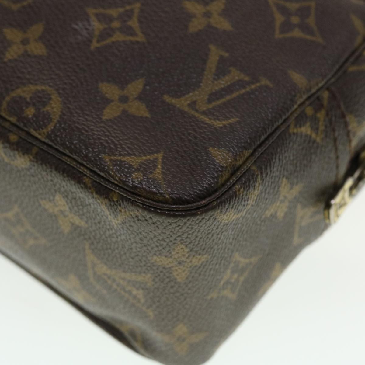 LOUIS VUITTON Monogram Trousse Toilette 28 Clutch Bag M47522 LV 44629