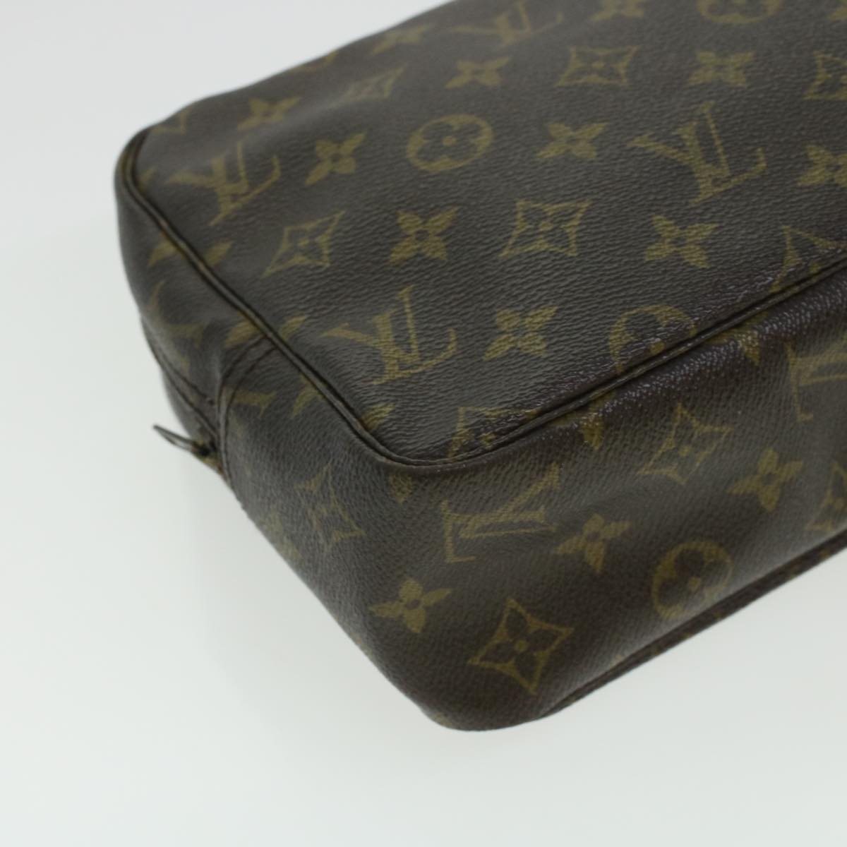 LOUIS VUITTON Monogram Trousse Toilette 28 Clutch Bag M47522 LV 44637