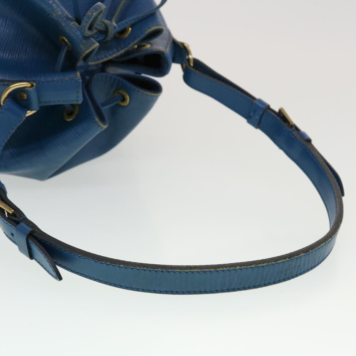 LOUIS VUITTON Epi Petit Noe Shoulder Bag Blue M44105 LV 44662