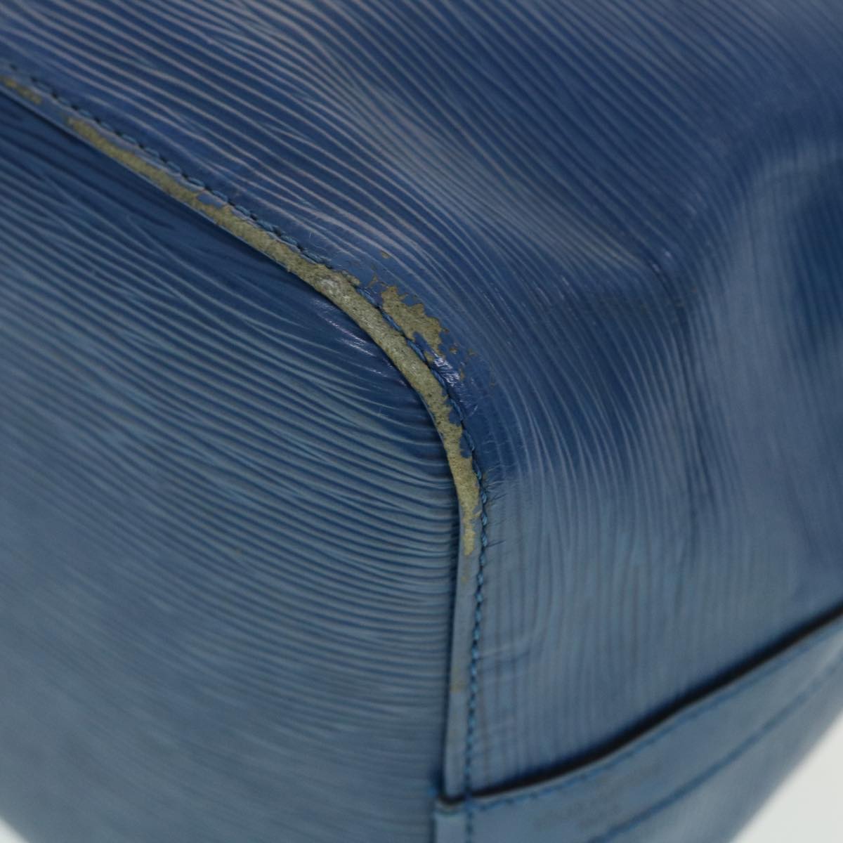 LOUIS VUITTON Epi Petit Noe Shoulder Bag Blue M44105 LV 44662