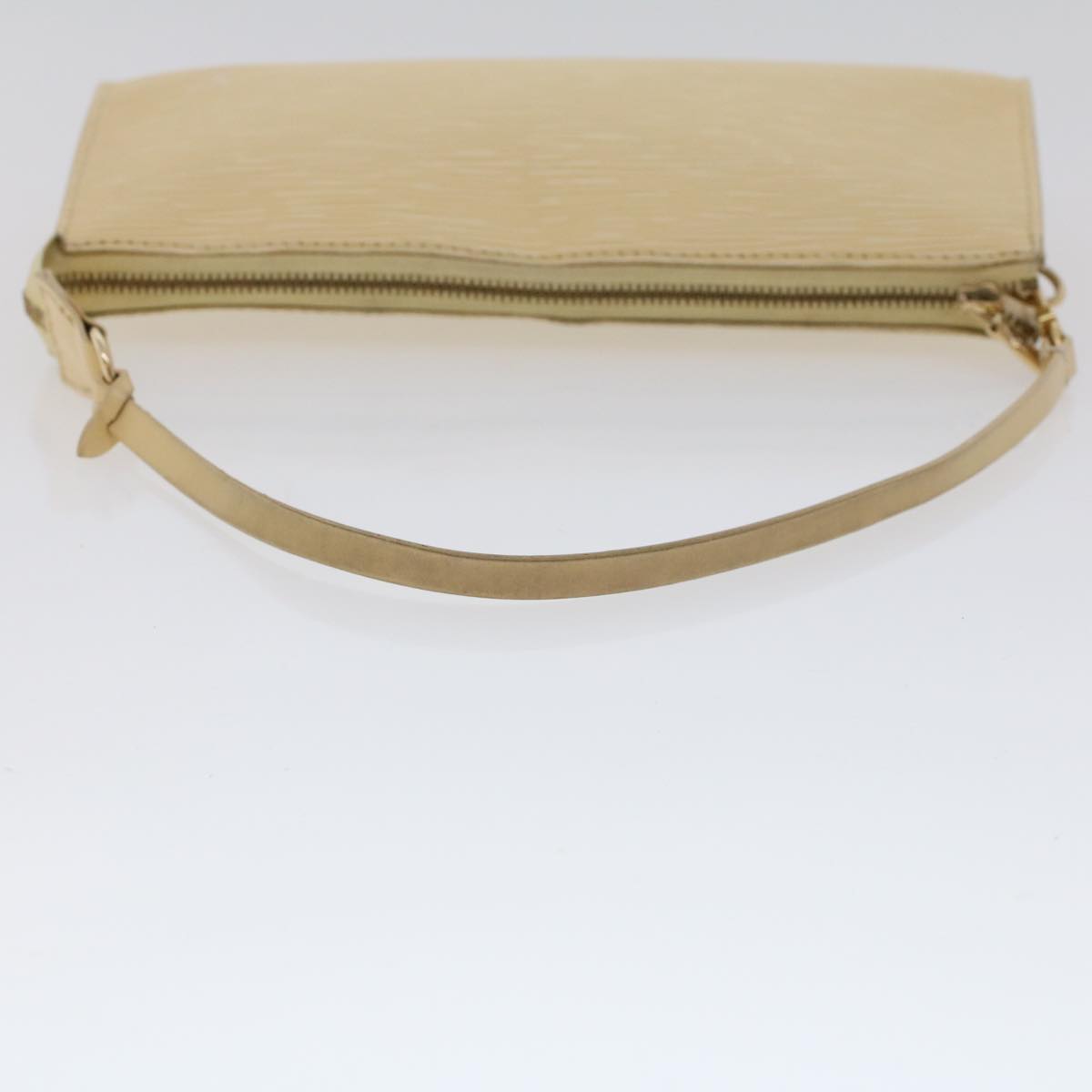LOUIS VUITTON Epi Pochette Accessoires Pouch Vanilla M5294A LV 44664