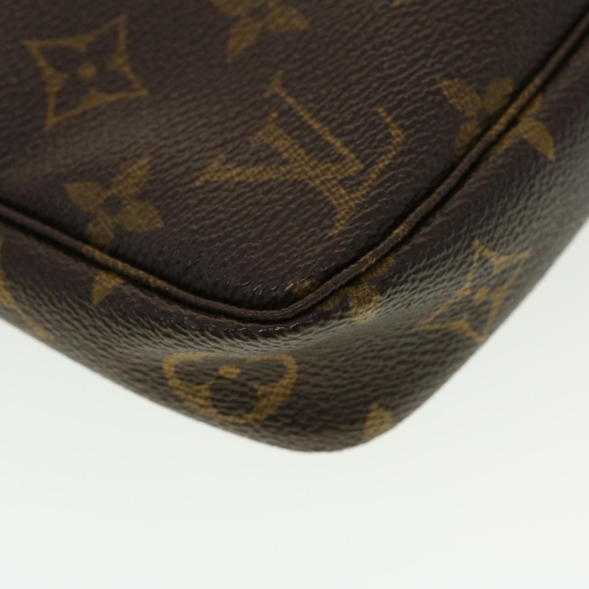 LOUIS VUITTON Monogram Pochette Accessoires Pouch M51980 LV 44671