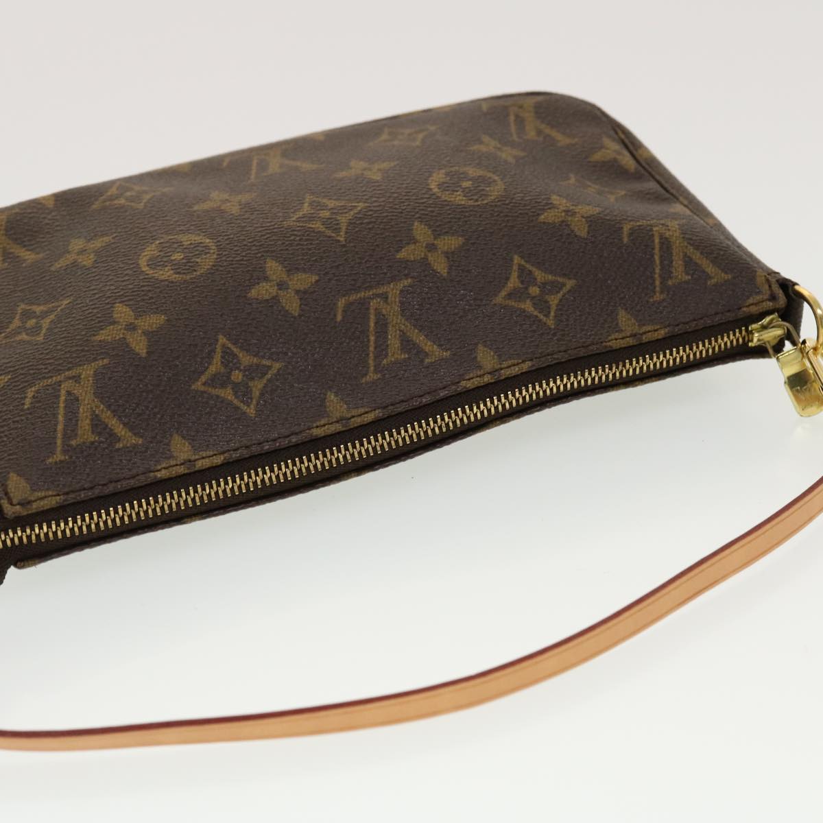 LOUIS VUITTON Monogram Pochette Accessoires Pouch M51980 LV 44671