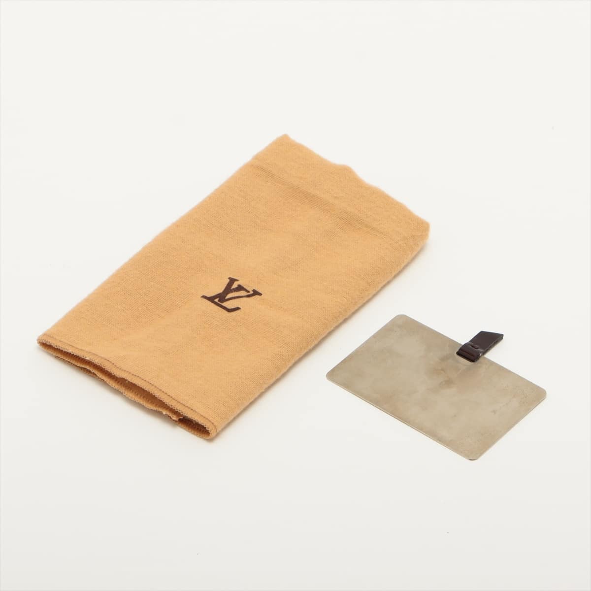Louis Vuitton Damier Verni Anjou PM N92108