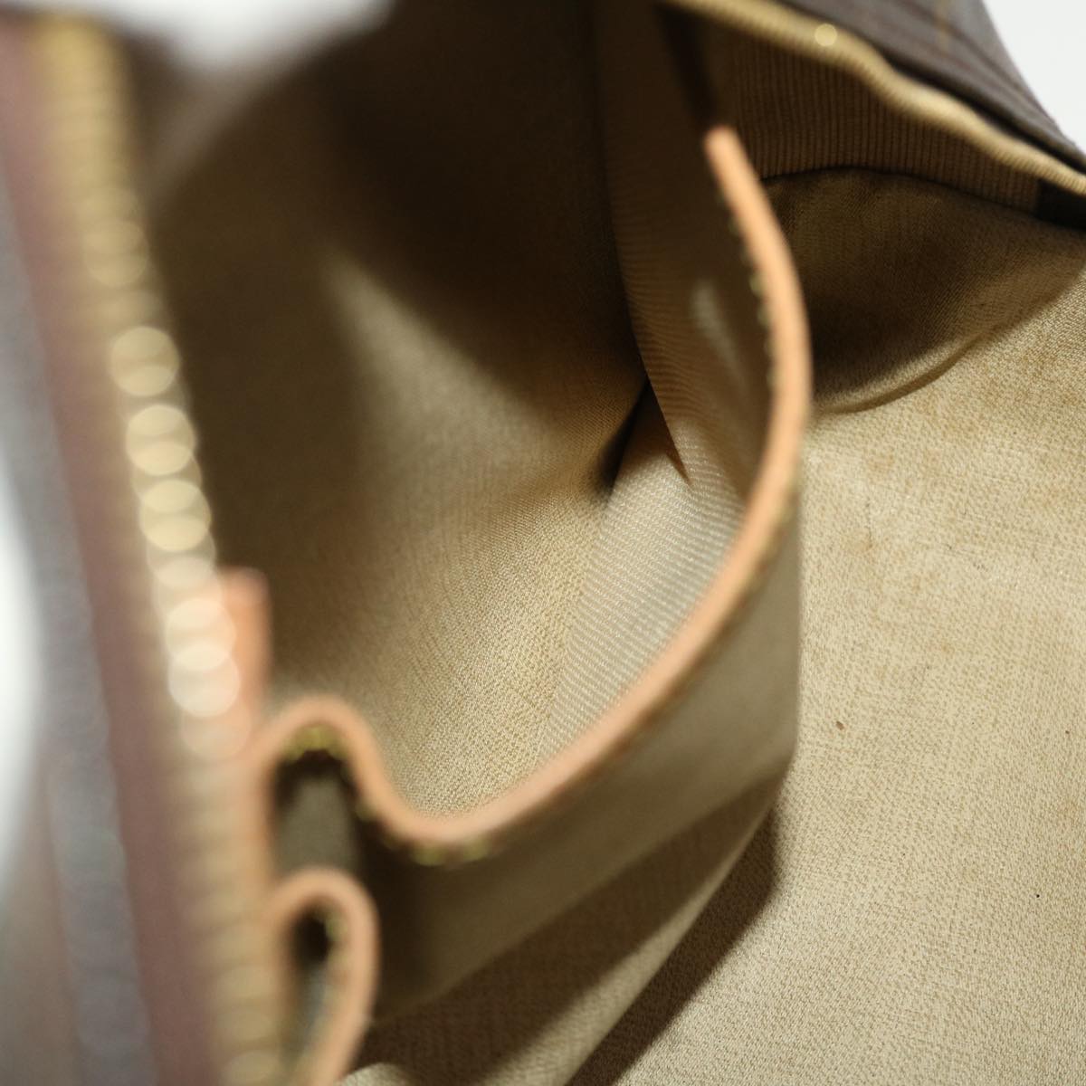 LOUIS VUITTON Monogram Deauville Hand Bag M47270 LV 44702