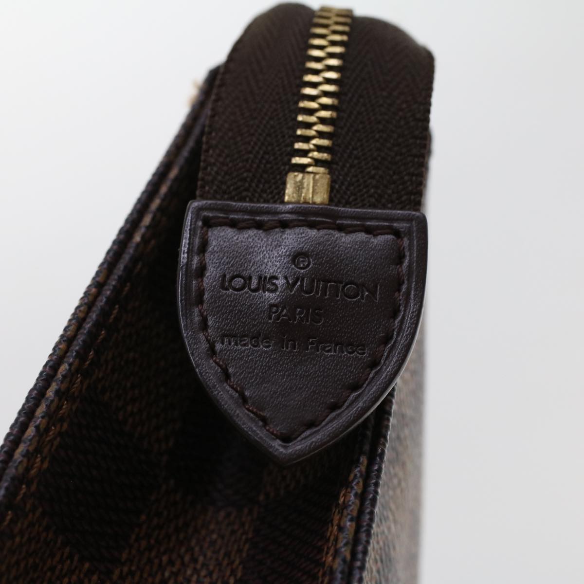 LOUIS VUITTON Damier Ebene Poche Toilette 26 Pouch N47543 LV 44725