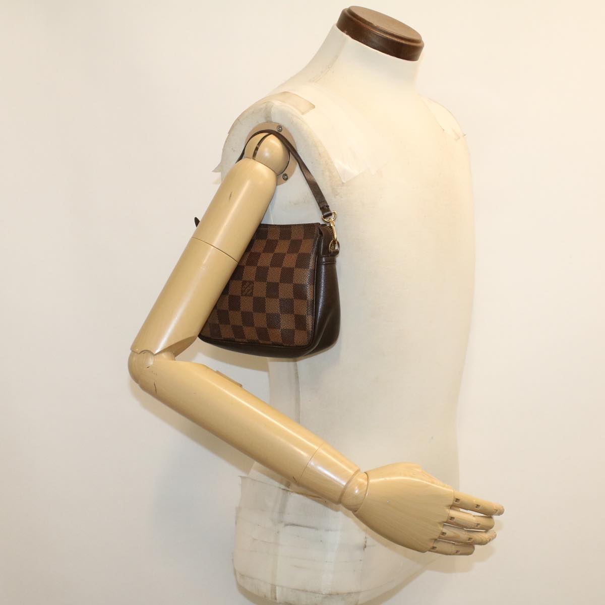 LOUIS VUITTON Damier Ebene Trousse Make Up Pouch N51982 LV 44726