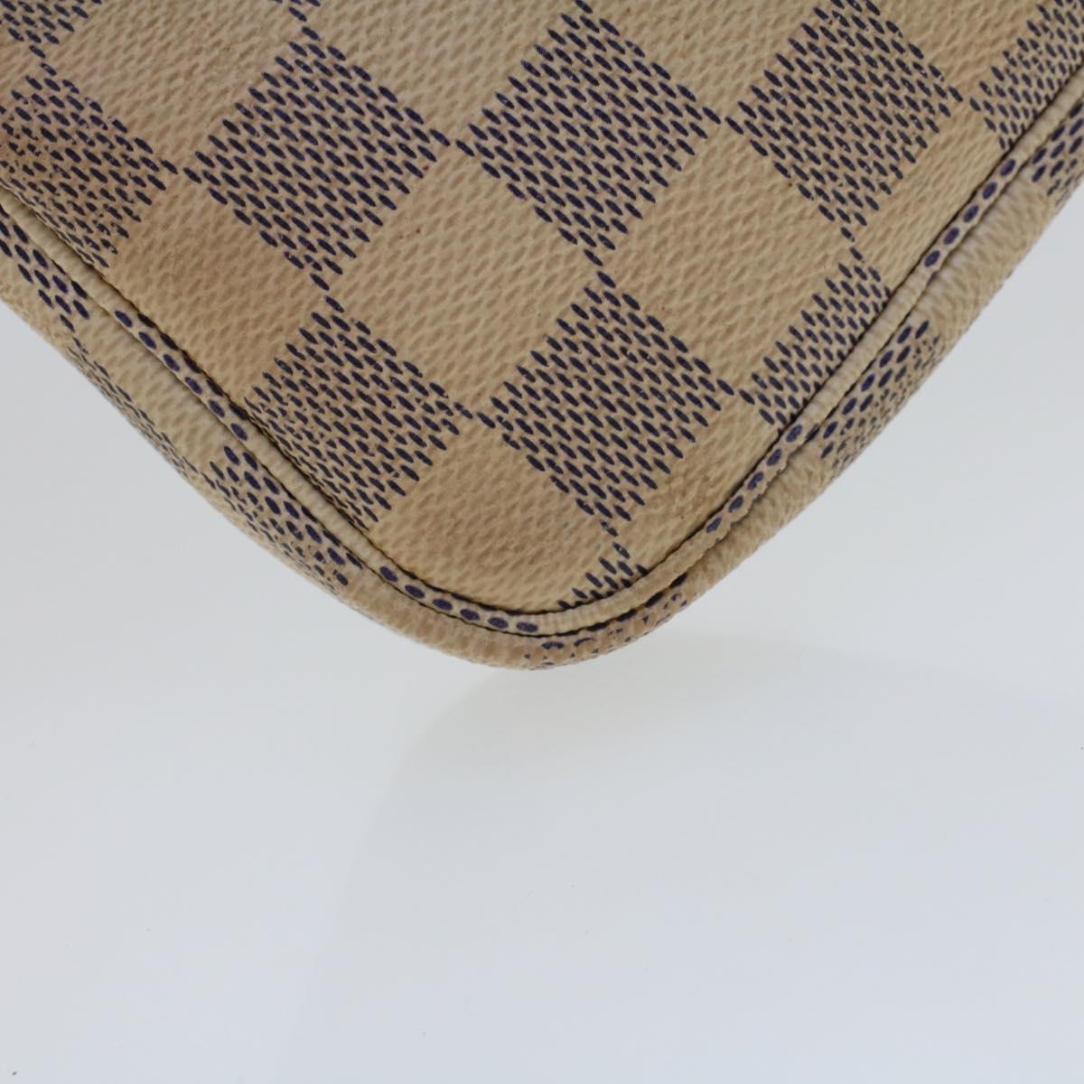 LOUIS VUITTON Damier Azur Mini Pochette Accessoires Pouch N58010 LV 44728