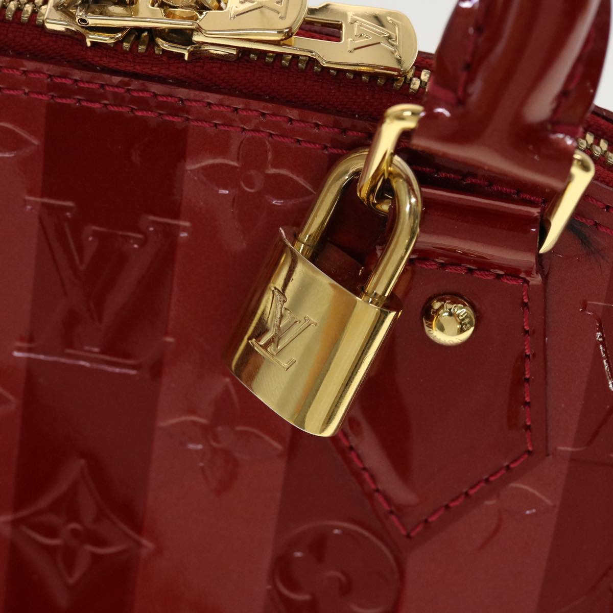 LOUIS VUITTON Vernis Rayure Alma BB Hand Bag Red M915593 LV 44749