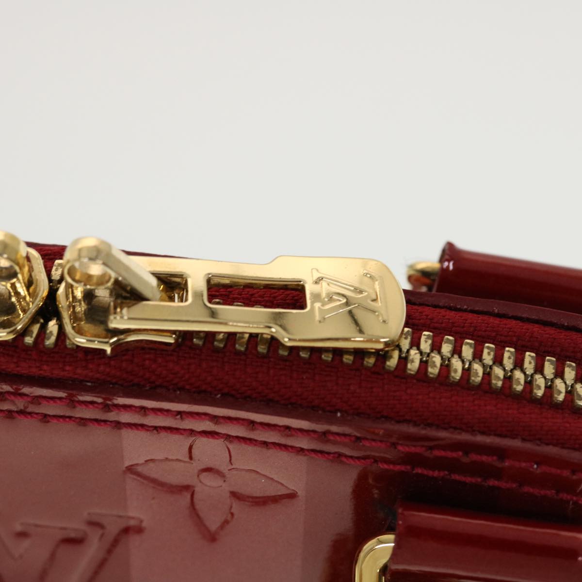 LOUIS VUITTON Vernis Rayure Alma BB Hand Bag Red M915593 LV 44749