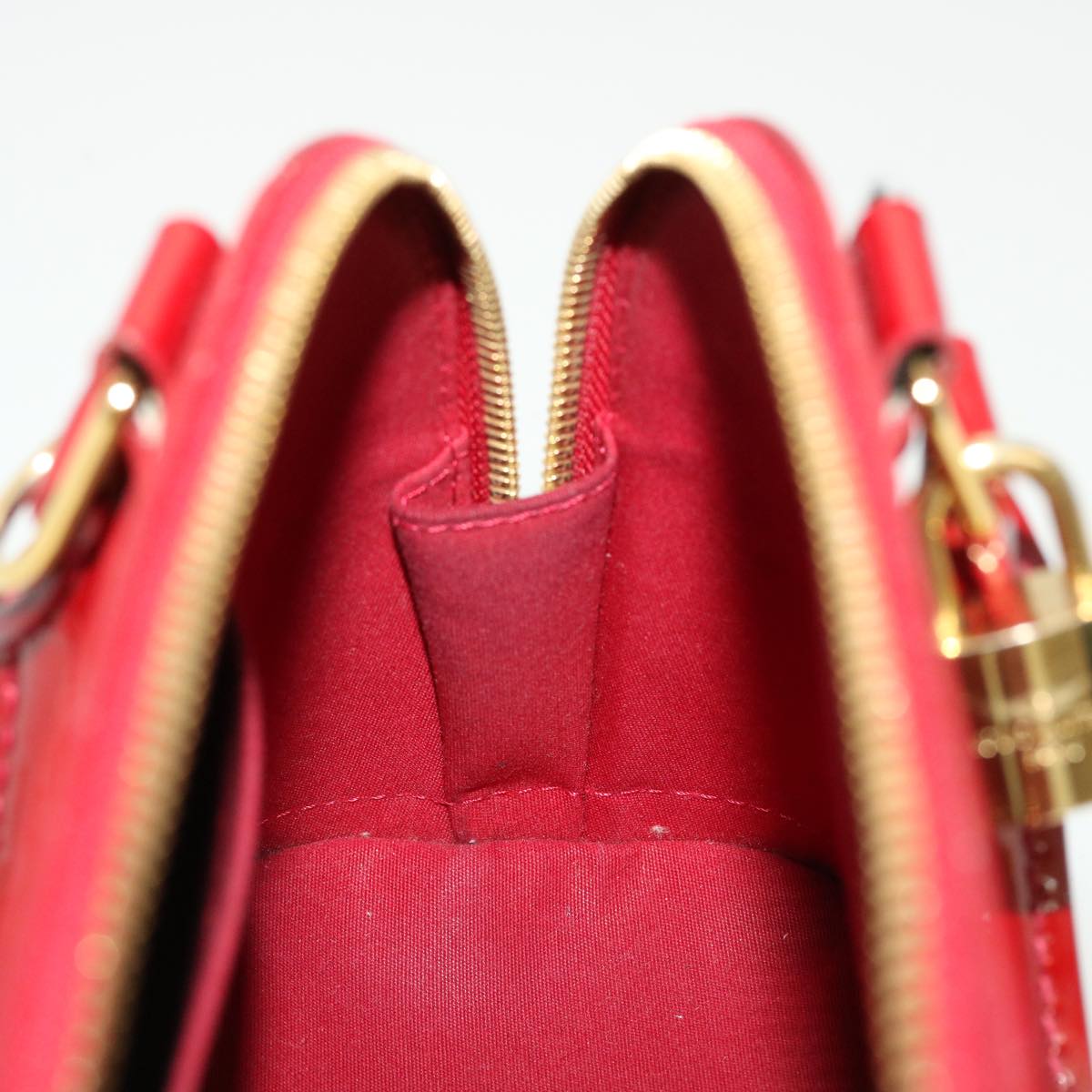 LOUIS VUITTON Vernis Rayure Alma BB Hand Bag Red M915593 LV 44749