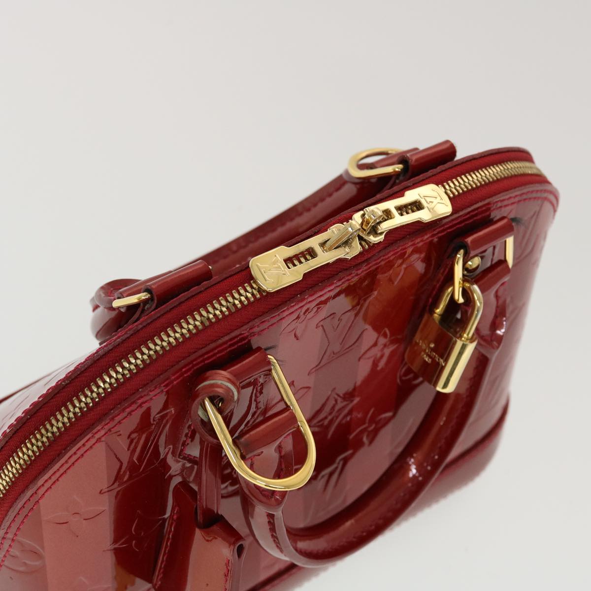 LOUIS VUITTON Vernis Rayure Alma BB Hand Bag Red M915593 LV 44749
