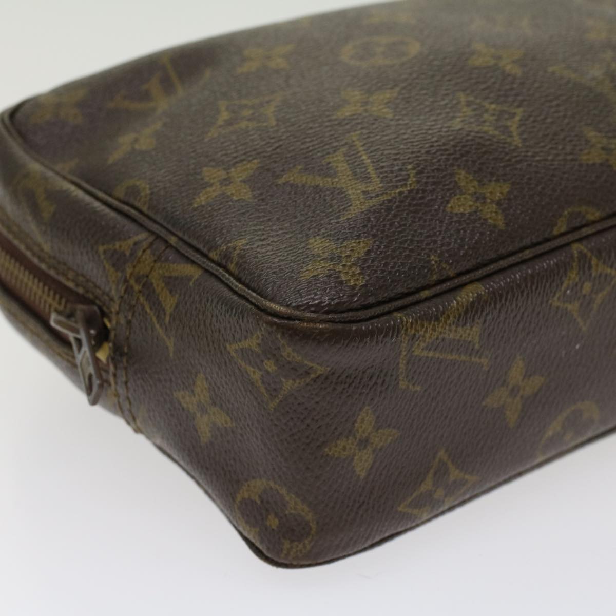 LOUIS VUITTON Monogram Trousse Toilette 23 Clutch Bag M47524 LV 44830