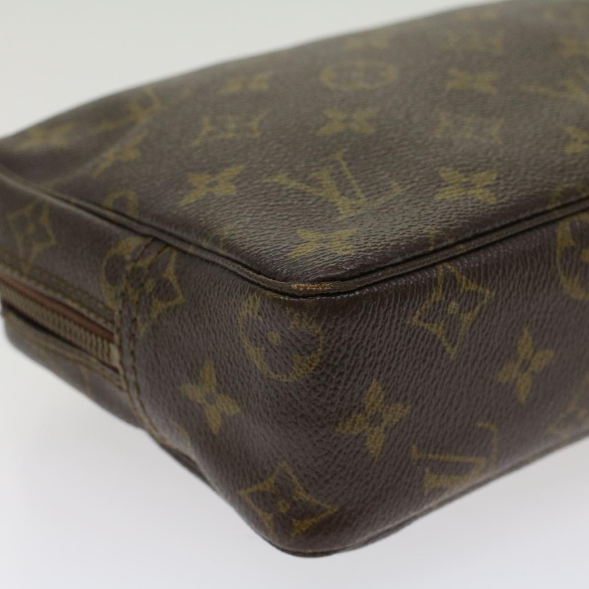 LOUIS VUITTON Monogram Trousse Toilette 23 Clutch Bag M47524 LV 44830