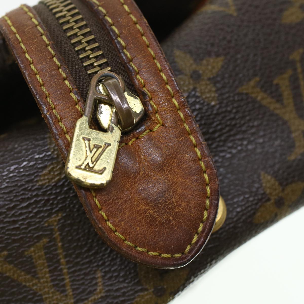 LOUIS VUITTON Monogram Trousse Patte Pression Cosmetic Pouch M47636 44836