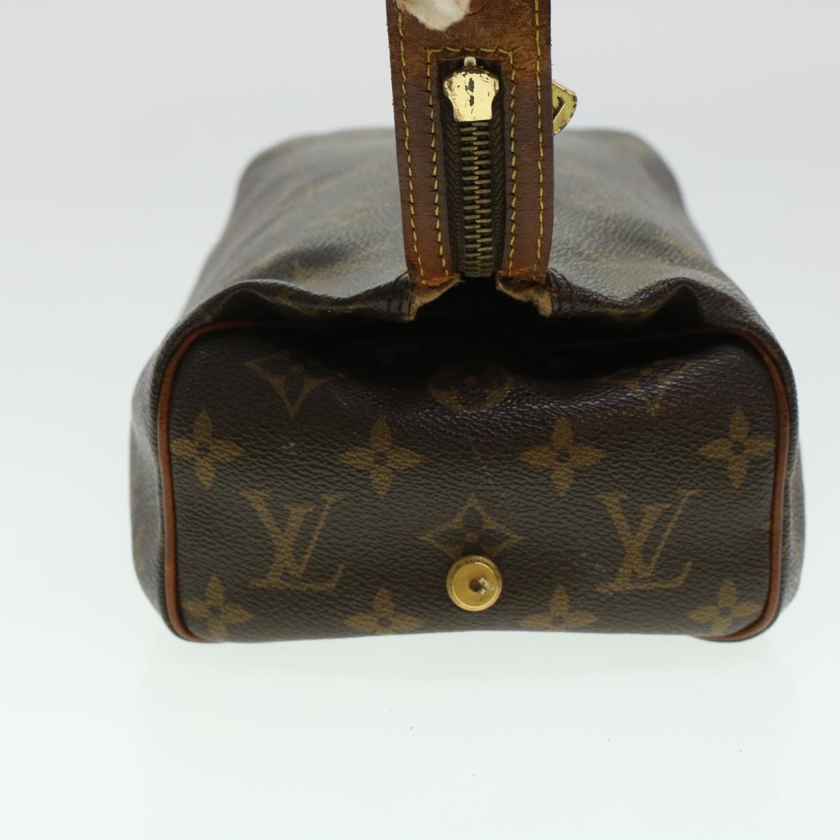 LOUIS VUITTON Monogram Trousse Patte Pression Cosmetic Pouch M47636 44836