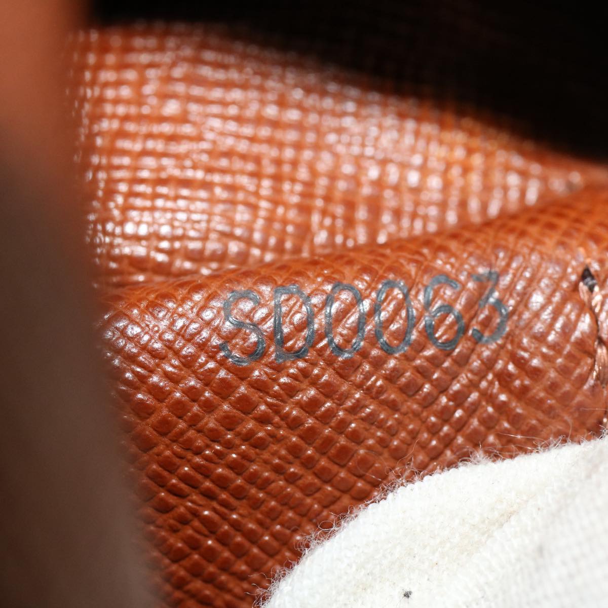 LOUIS VUITTON Monogram Papillon 26 Hand Bag M51386 LV 44839