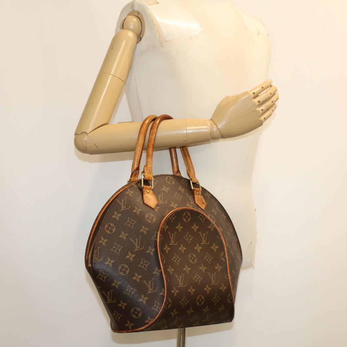 LOUIS VUITTON Monogram Ellipse MM Hand Bag M51126 LV 44841