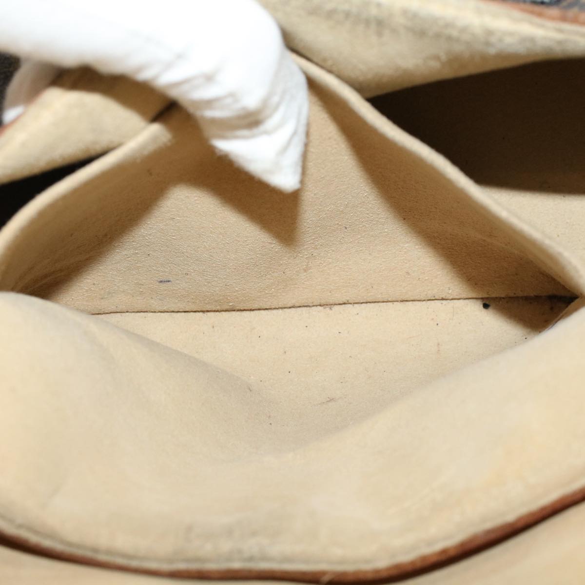 LOUIS VUITTON Monogram Beverly MM Shoulder Bag M40121 LV 44842