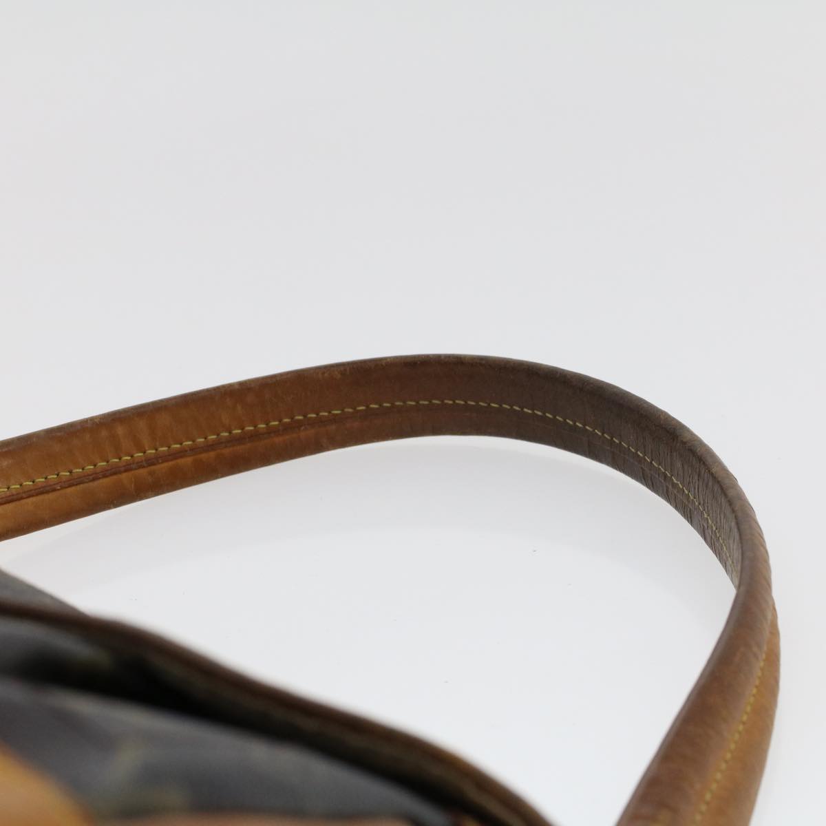LOUIS VUITTON Monogram Beverly MM Shoulder Bag M40121 LV 44842