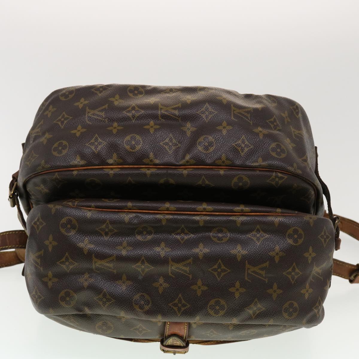 LOUIS VUITTON Monogram Saumur 35 Shoulder Bag M42254 LV 44847