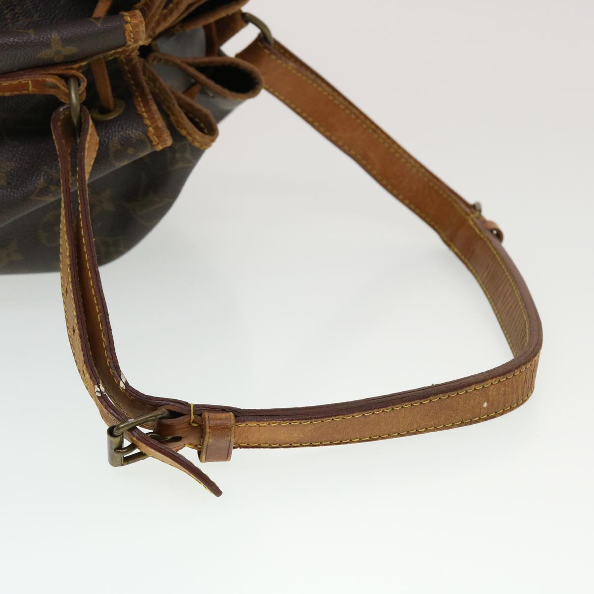 LOUIS VUITTON Monogram Noe Shoulder Bag M42224 LV 44859