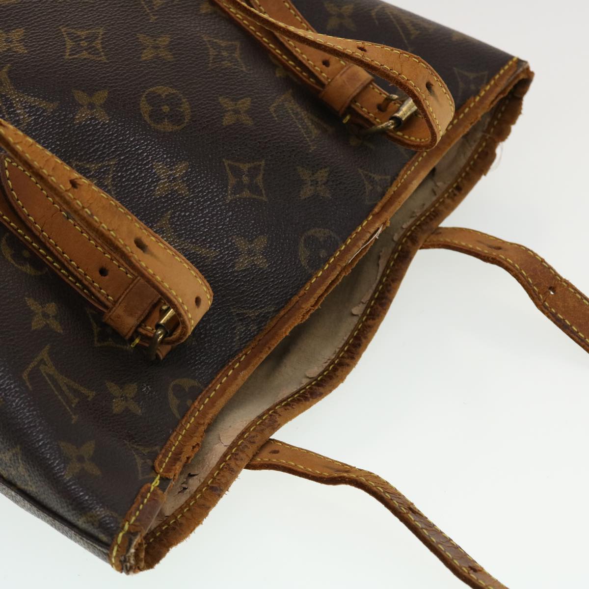 LOUIS VUITTON Monogram Bucket GM Shoulder Bag M42236 LV 44866