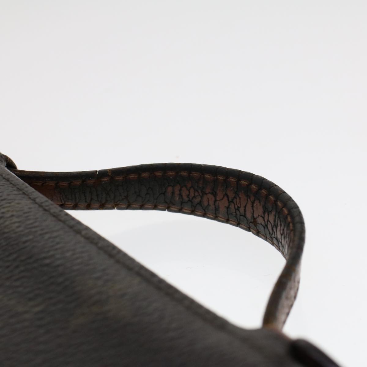 LOUIS VUITTON Monogram Poche Escapade Travel Case M60113 LV 44902