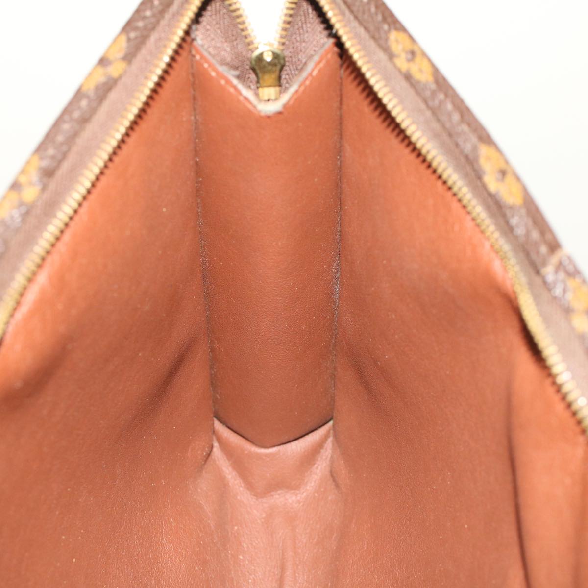 LOUIS VUITTON Monogram Poche Toilette 26 Pouch M47542 LV 44903