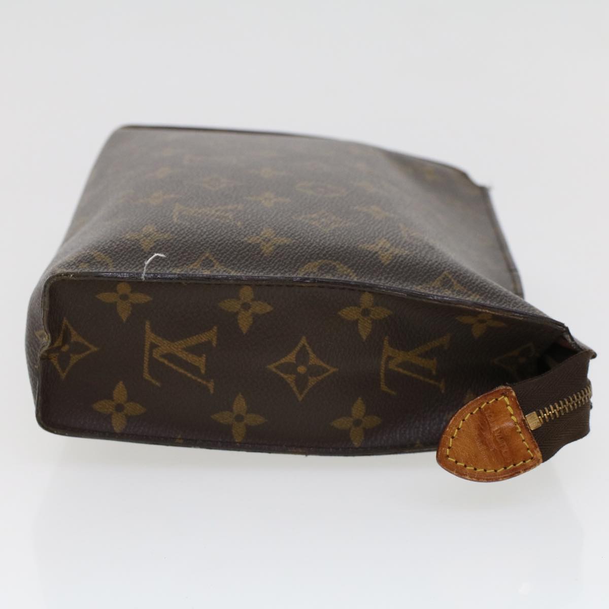 LOUIS VUITTON Monogram Poche Toilette 26 Pouch M47542 LV 44903