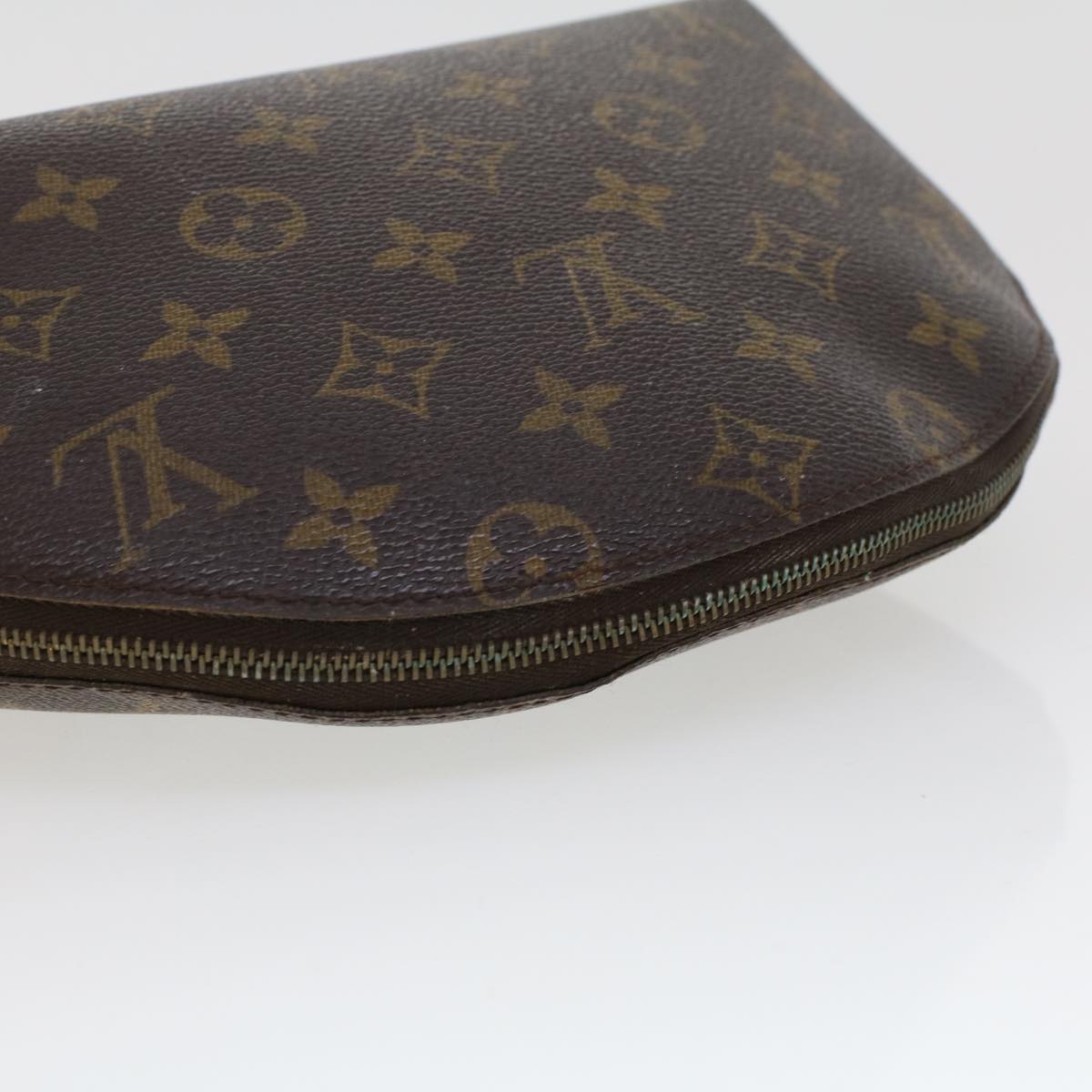 LOUIS VUITTON Monogram Trousse Demi Ronde Cosmetic Pouch M47520 LV 44905