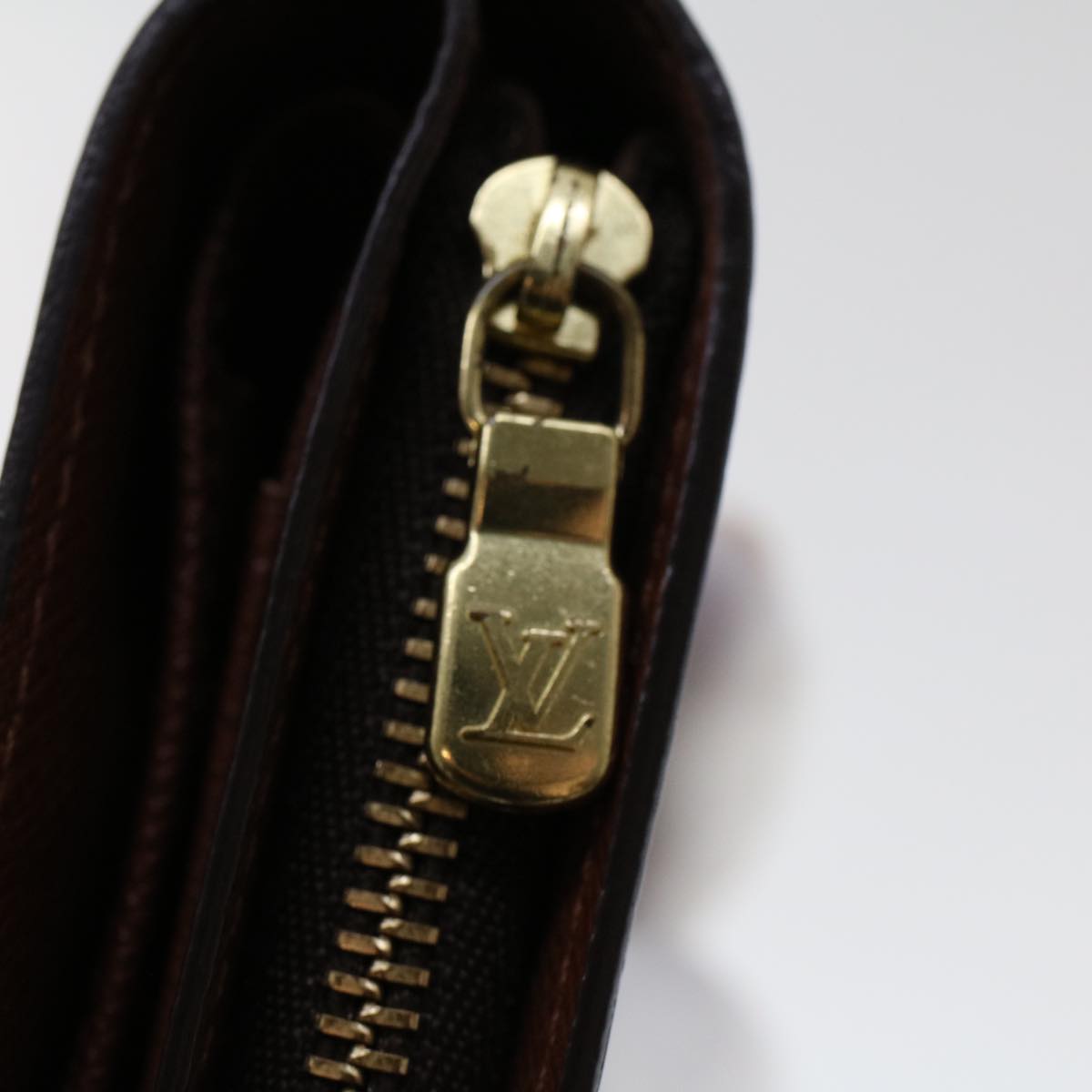 LOUIS VUITTON Monogram Compact Zip Wallet M61667 LV 44908