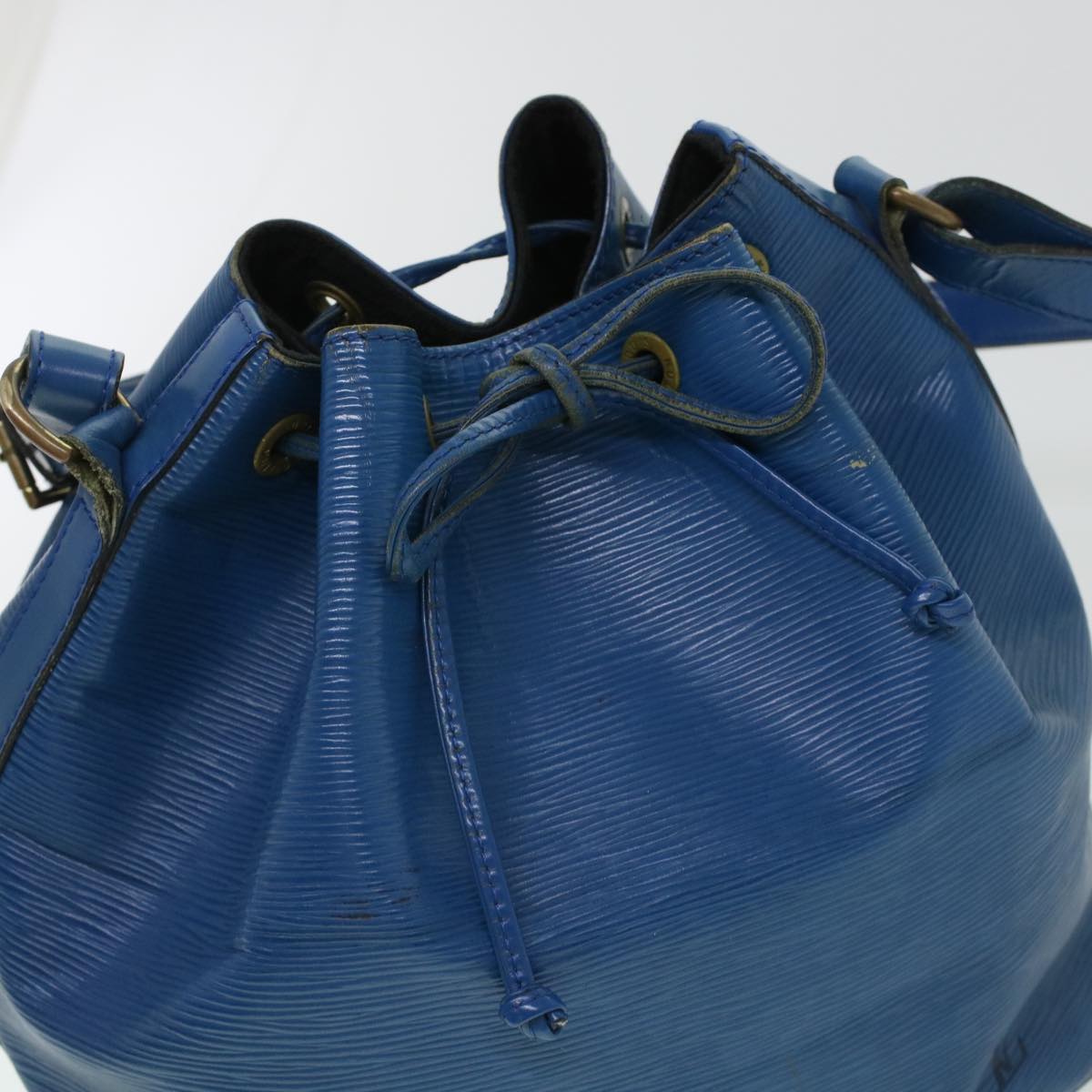 LOUIS VUITTON Epi Petit Noe Shoulder Bag Blue M44105 LV 44931
