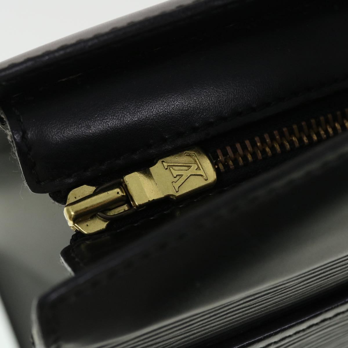 LOUIS VUITTON Epi Riviera Hand Bag Noir Black M48182 LV 44939
