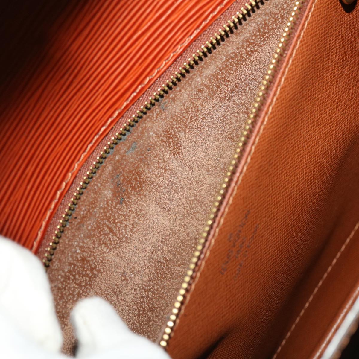 LOUIS VUITTON Epi Monceau Hand Bag Brown M52123 LV 44941
